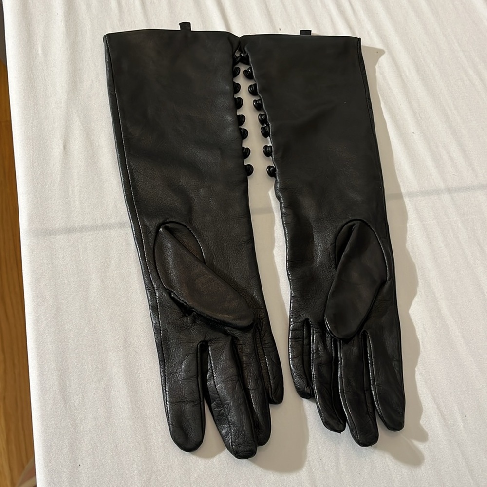 Bananna Republic long Black leather gloves silk leopard lining 8 buttons - Picture 9 of 13
